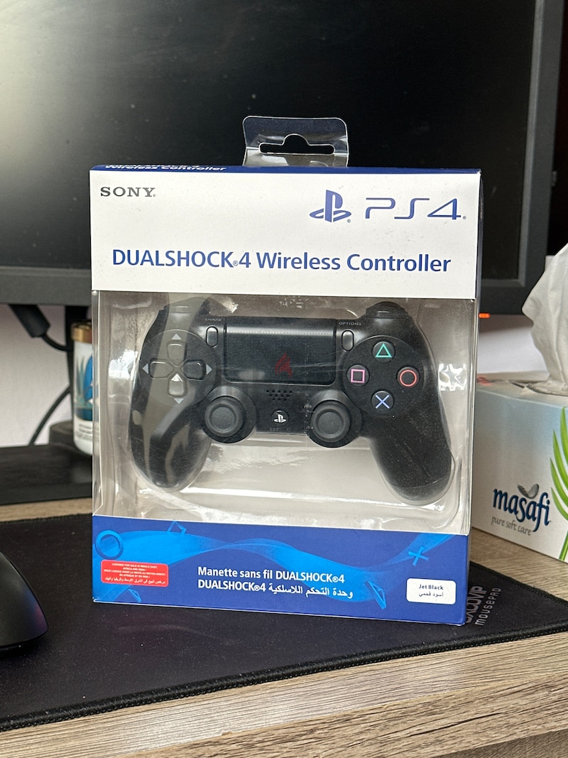 Dubizzle on sale ps4 controller