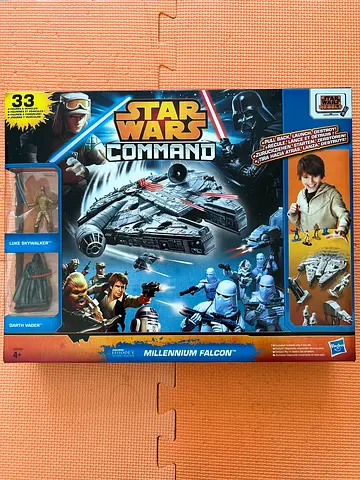 Star Wars Command - 33 Pcs with Millenium Falcon
