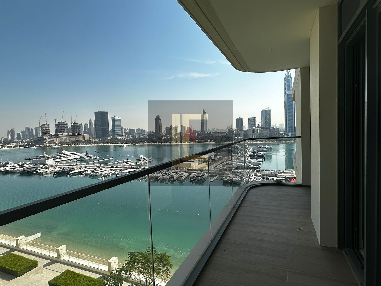 Apartment: Low Floor | Vacant | Beach Access | Dubizzle Dubai