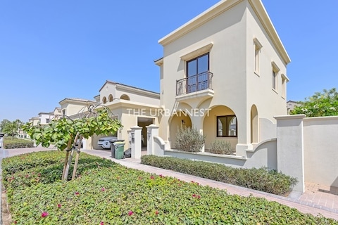 Pristine Condition|spacious 5bed| Ready To Move In