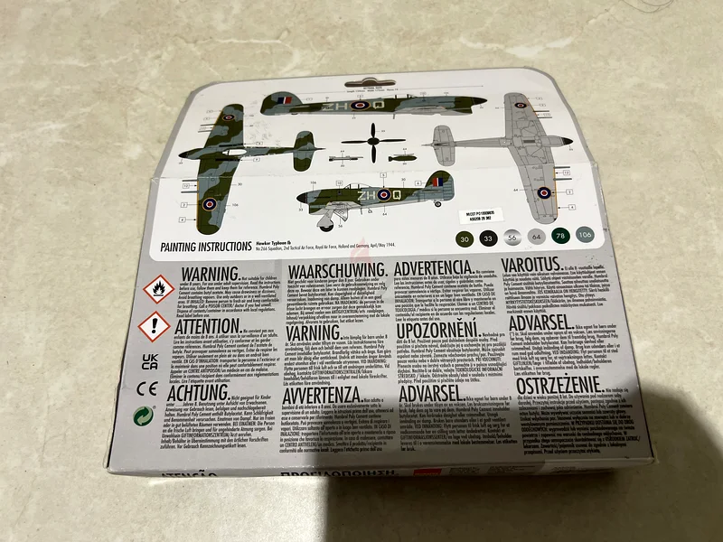 مجموعة البداية Airfix 1:72 هوكير تايفون IB63227808293889111
