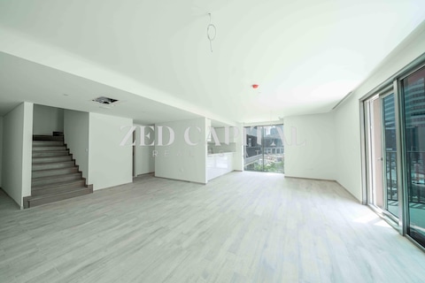 3 Bed Duplex | Maids Room | Canal And City View