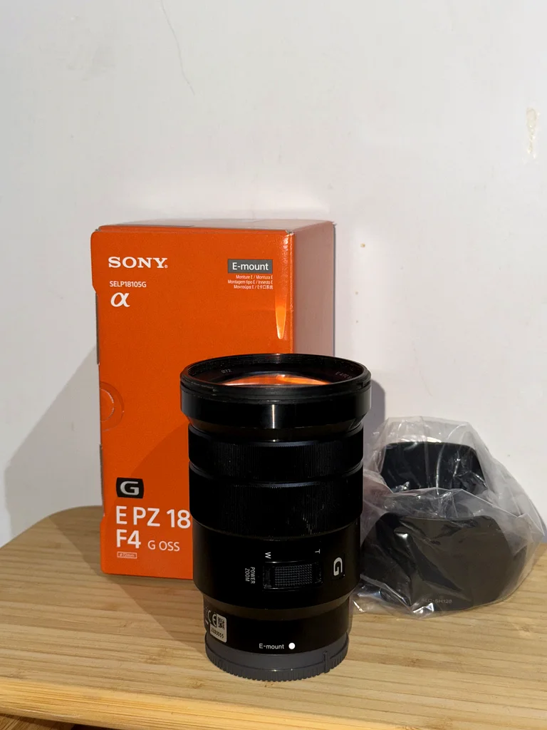 Sony 18105 mm F4 G OSS Lens For Mirrorless Cameras