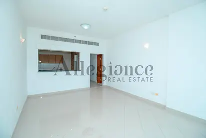 Full Canal View | Amazing Deal | Great Location