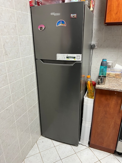 Super General Refrigerator 53 Liter