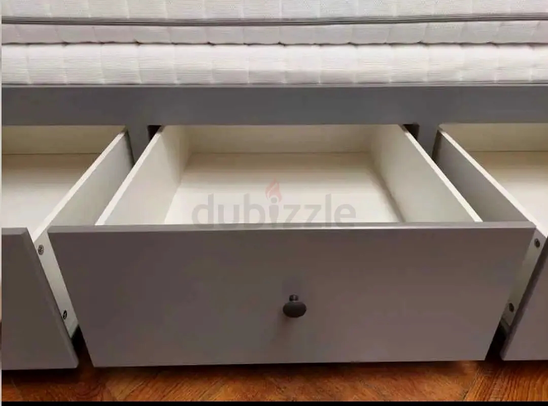 Ikea hemness grey daybed