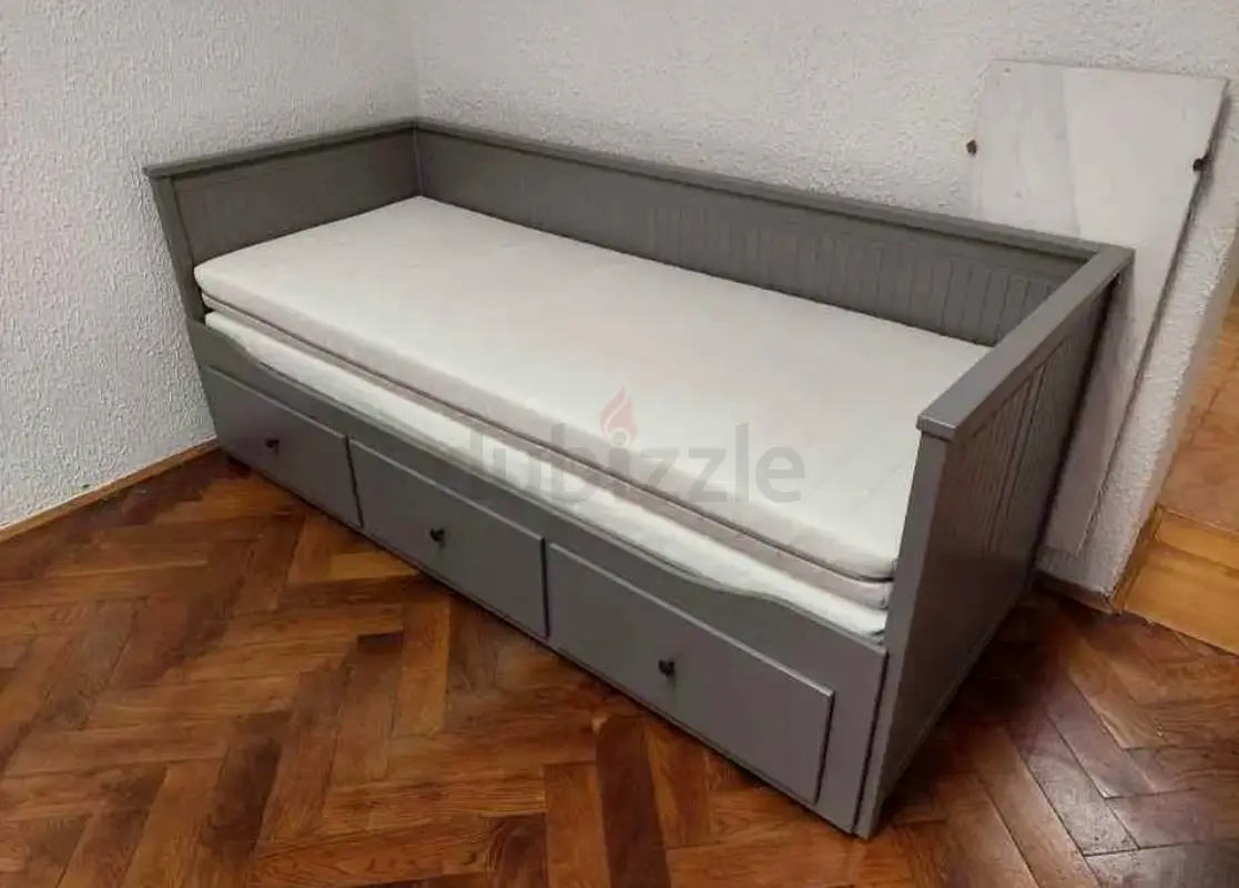 Ikea hemness grey daybed