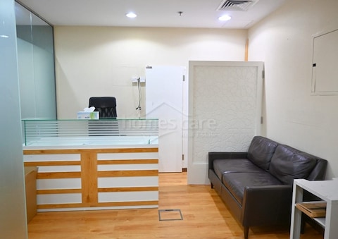 Close To Metro - Fully Furnished Office - With Glass Partitions In Regal Tower, Business Bay