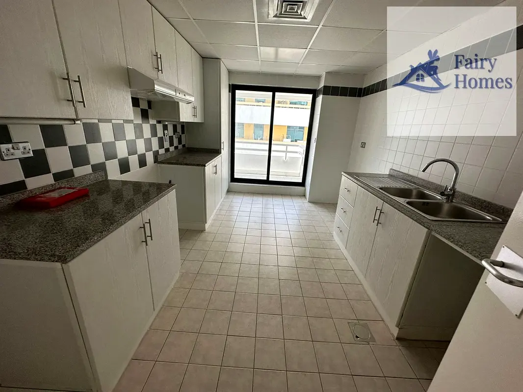 Apartment/Flat AC Free 2bhk For Rent Near Rigga Metro Station