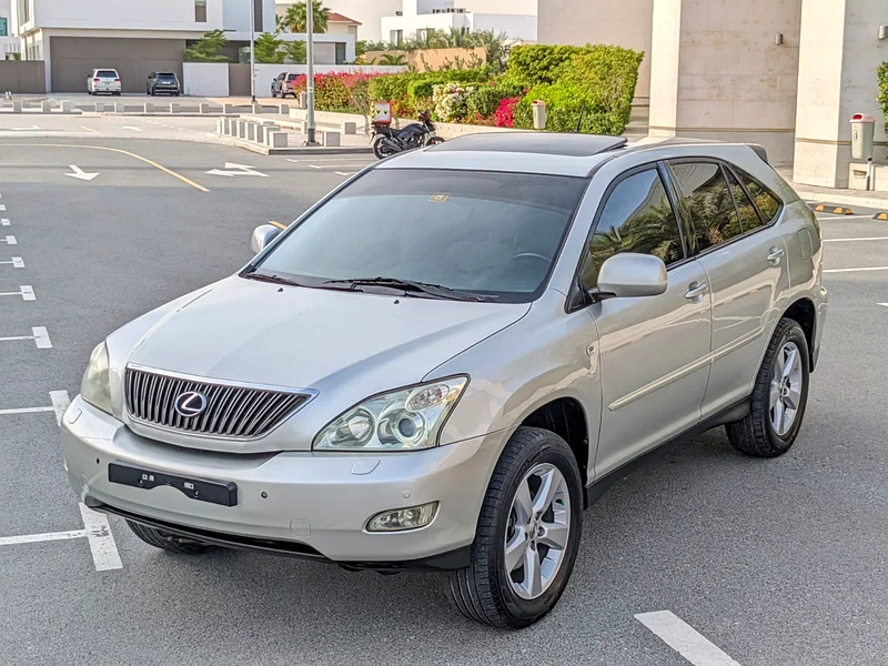 LEXUS RX330 2004  G.C.C FULL OPTION IN EXCELLENT CONDITION63226216750466111