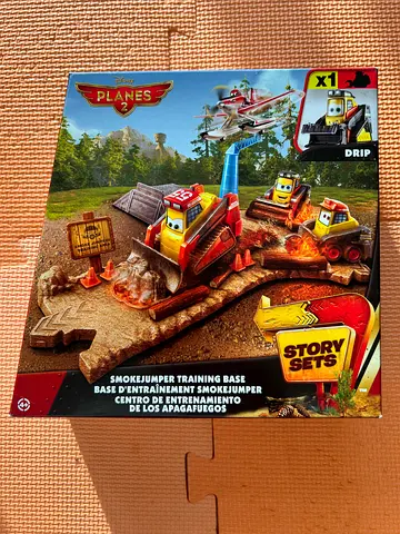Disney Planes 2 Smoke Jumpers Training Base
