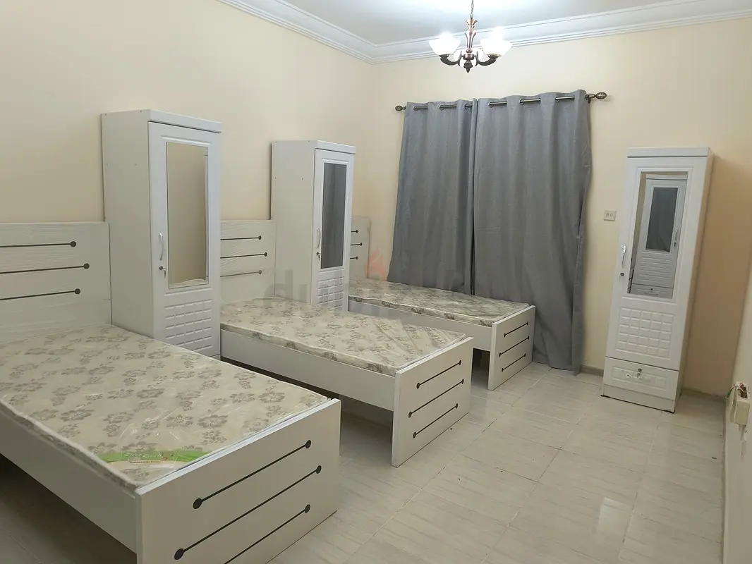 Apartment Bed Space for Men Sharjah