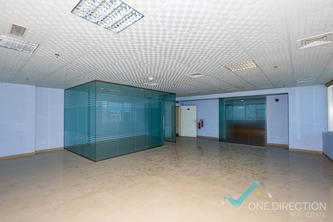 Corner Unit | Canal View | Fitted Office