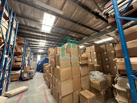Excellent Warehouse For Sale In Jebel Ali Freezone Vaccant On Transfer 