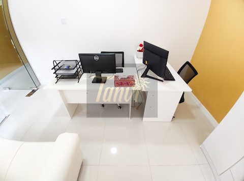 Elegant Desk With Ejari | Ample Workspace To Ensure Comfort, Productivity, And Efficiency