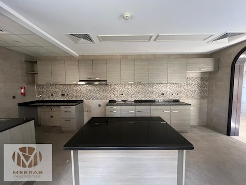 Modern Finishing 5beds Villa In Amazing Condition