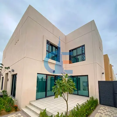 Lavish Villa 5br - Electricity Saving - Free Hold - Smart Home -equipped Kitchen