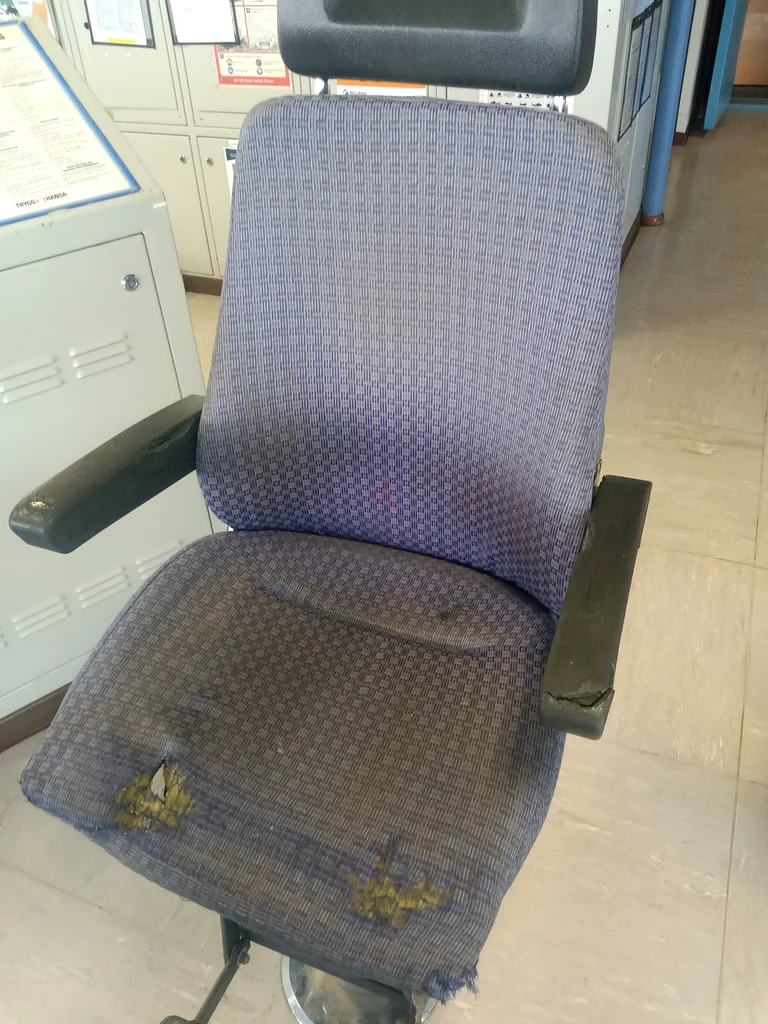 Office chairs,sofa chairs renew re upholstery63221354398338112