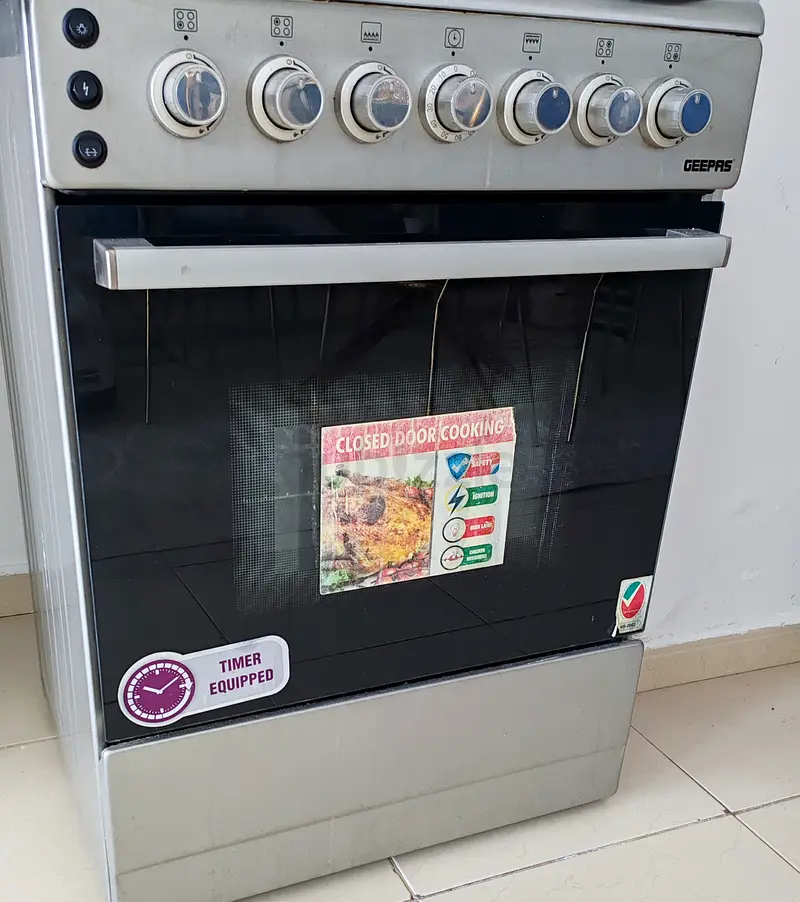 Geepas 4 burner gas stove less than a year old