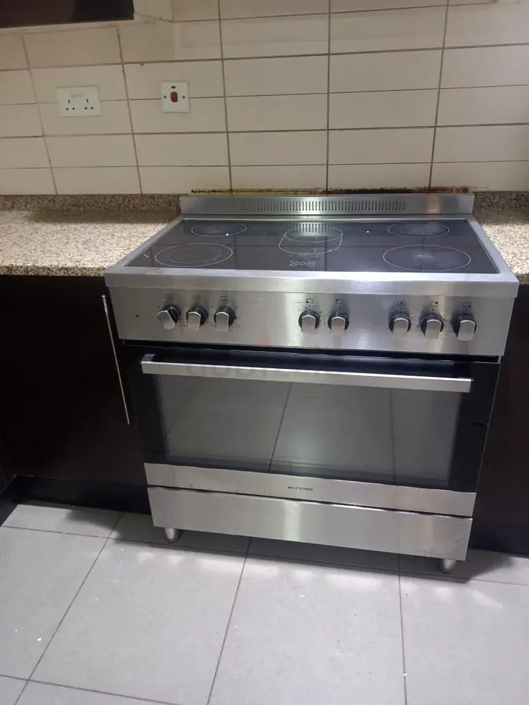 Ceramic cooking range