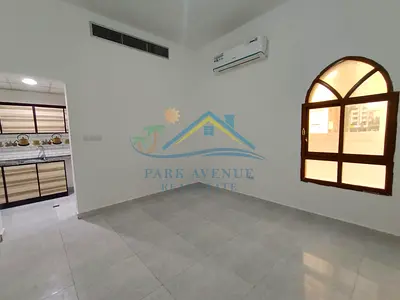 Spacious Beautiful Studio Available Opposite Nissan Showroom 3100 Monthly