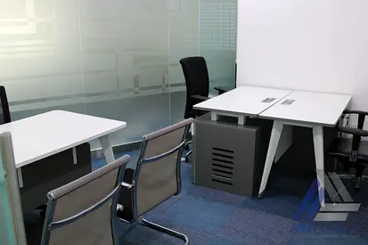 Opulent Executive Office, Fully Loaded With Top-notch Amenities | Sophisticated Corporate Environme