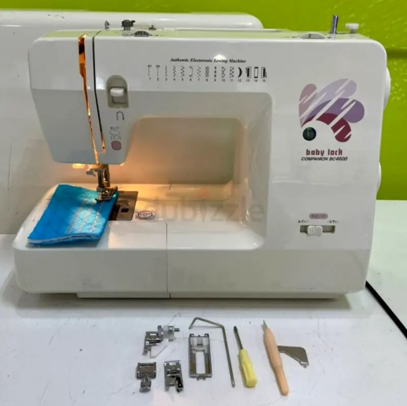 Sewing machine for sale singer
