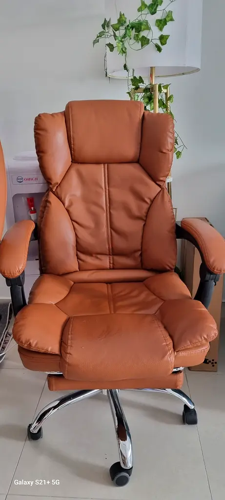 Office desk chair