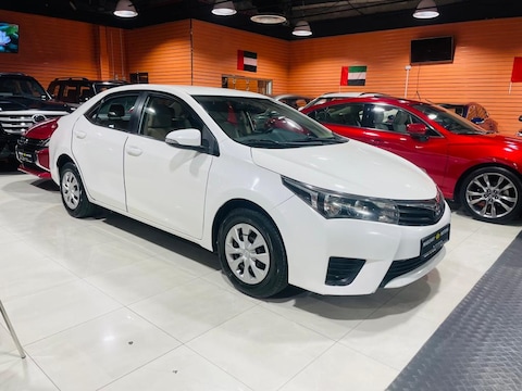 TOYOTA COROLLA WHITE 2016 4 CYLINDER - GCC SPECIFICATION