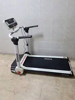 reebok i run 3.0 treadmill