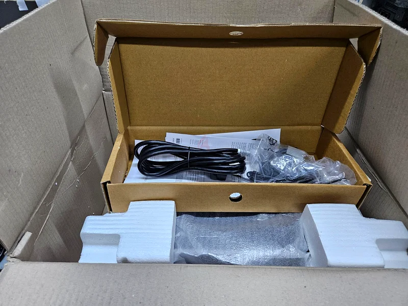 جهاز HP ELITE DESK 800 G3 جديد بالكامل من الجيل السابع، بمعالج Core i5-7500 بسرعة 3.40 جيجاهرتز، وذاكرة وصول عشوائي DDR4 سعة 16 جيجابايت، وقرص صلب من نوع NVME سعة 256 جيجابايت63254999751809113
