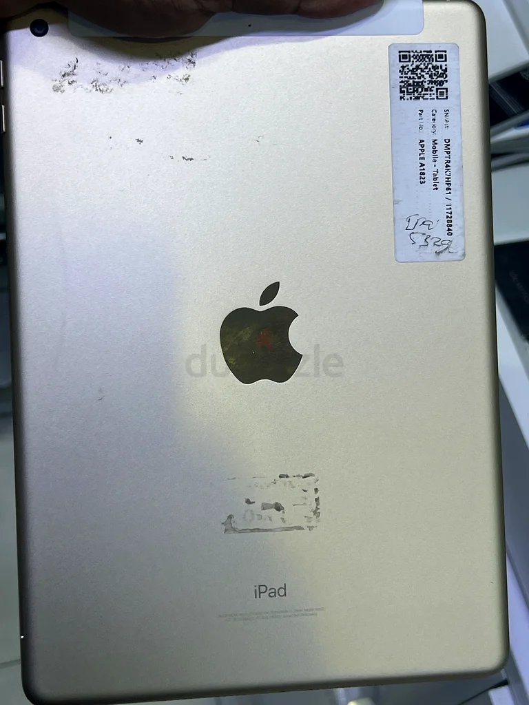 I pad 5 2017 iOS 16.7 32gb63183724490883111
