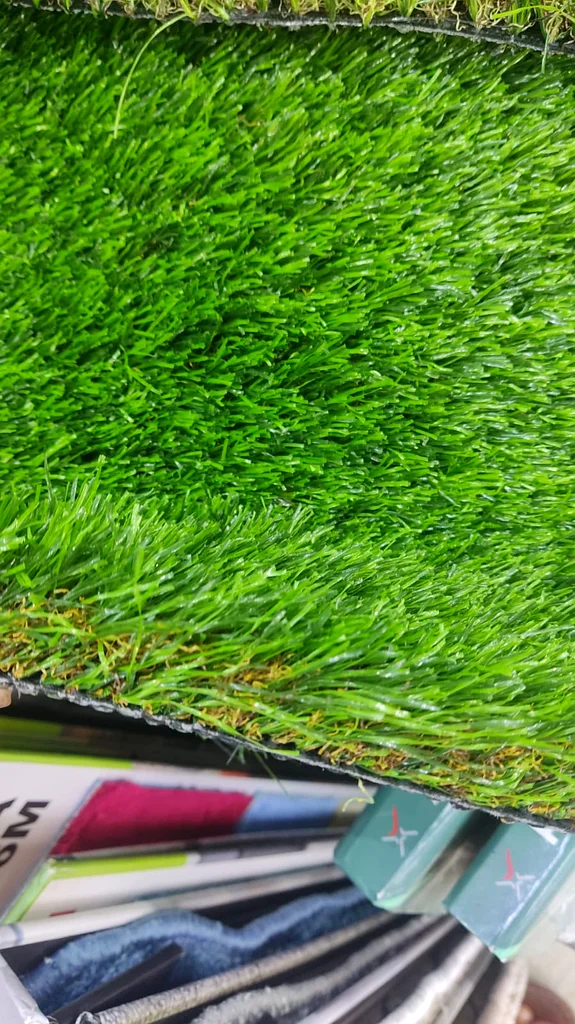 Artificial grass fixing