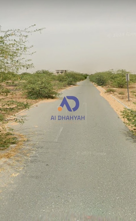 Land For Sale In Sharjah, Arqoub Industrial Area, Al Hamriyah, A Huge Area Of 27,692 Square Feet