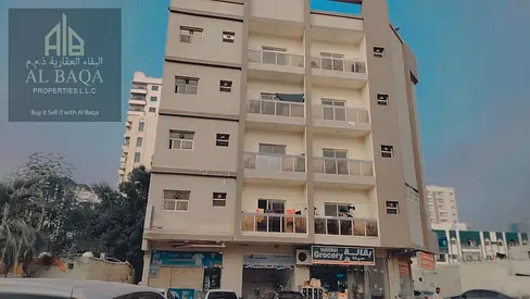 8.6% Residential Plus Commercial Building For Sale