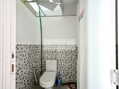 Vacant | Shell Core | Exclusively-managed