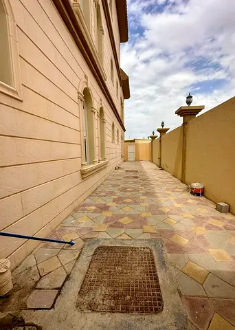 Most Beautiful 3 Bedrooms Hall With Maidroom And Balcony At 1st Floor With Elevator In Shamkha