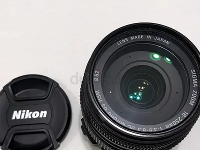 Sigma DC 18-250mm Macro HSM all in one zoom Lens