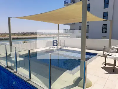 Very Hot Deal / Huge Layout