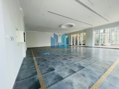 1334 Sqft Fitted Shop In Prime Location Of Jumeirah Al Wasl - Rent 200/sqft Suitable For Gents Sal