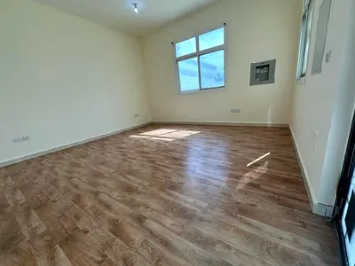 A Room And A Hall With A Private Entrance For The First Inhabitant, Close To Mcdonalds Restaurant