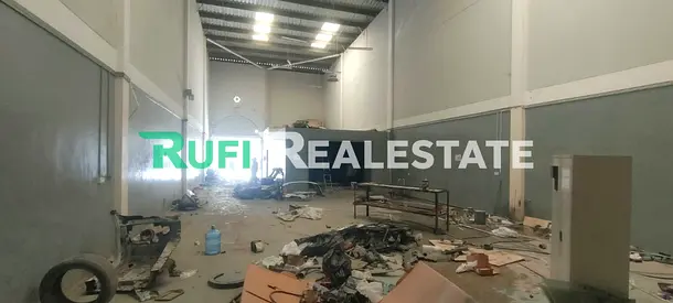 3300sqft Warehouse Prime Location For Rent In Sharjah Industrial 4