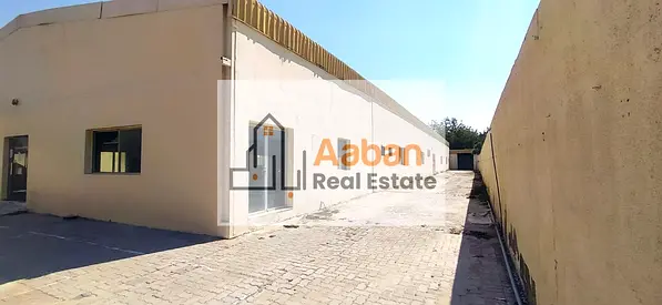 Industrial Chic: Prime Warehouse Space For Sale!