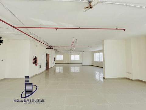 Huge Space Fully Commercial Building Big Office Available With Good Price