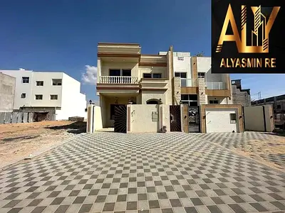 For Sale, A Luxury Townhouse Villa In A Prime Location, Financed For 25 Years