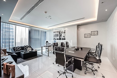 Fitted Office | High Floor | Canal View