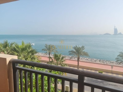 Full Sea View / Vacant / Balcony / Resort Living