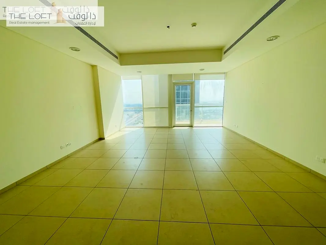 Apartment/Flat 3 Bedroom Apartment with Kitchen Appliances One Month