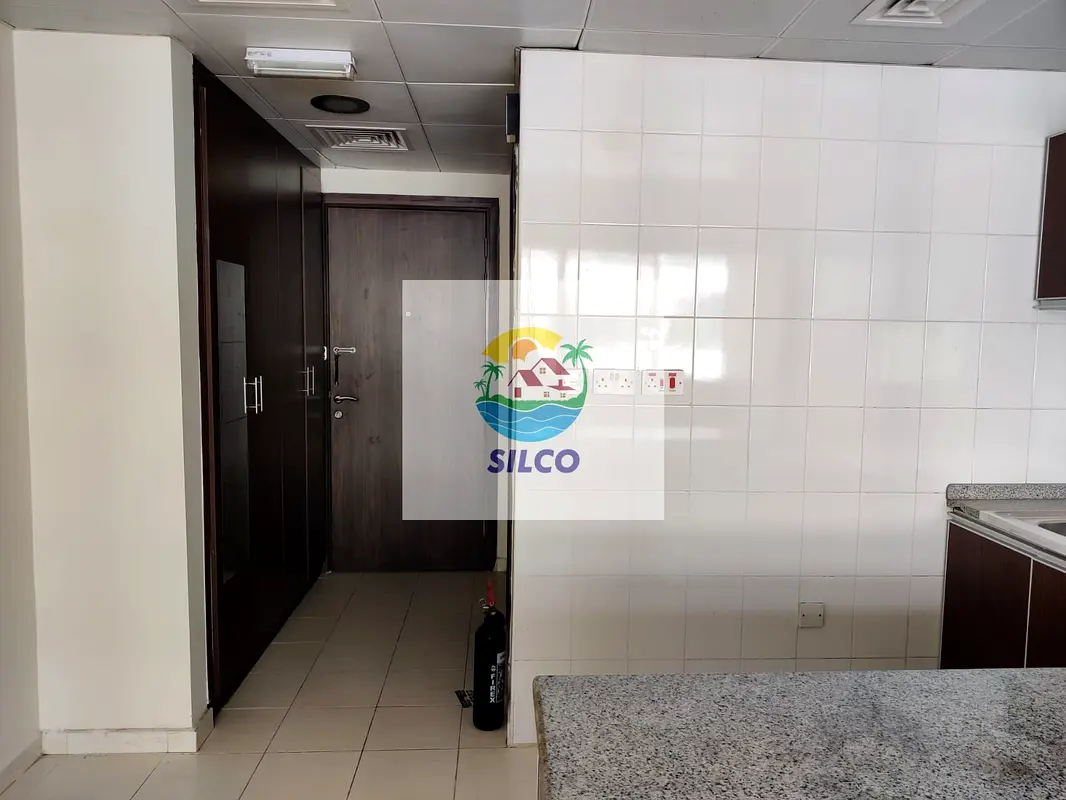 Apartment/Flat Spacious flat in central A/C with tawtheeq