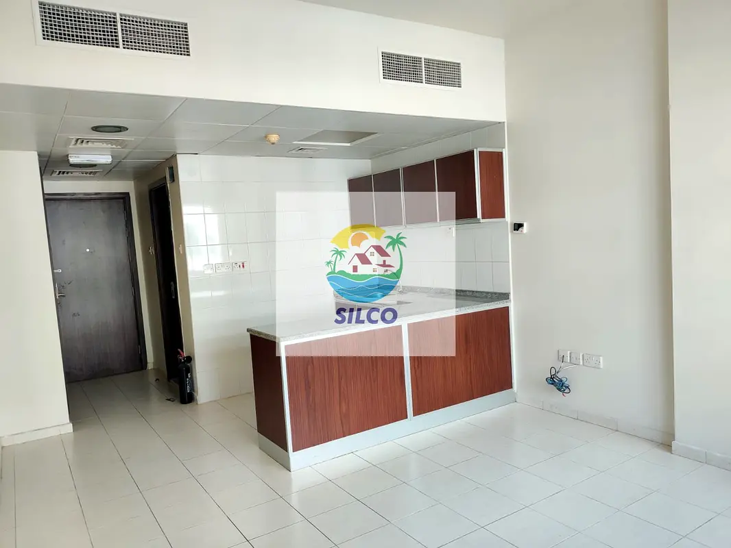 Apartment/Flat Spacious flat in central A/C with tawtheeq